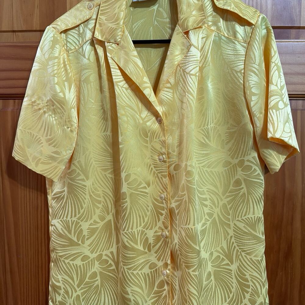 Vintage Lucia Yellow Button Down Silky Top Size 8